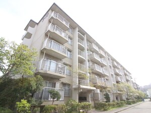 光明池駅前第３住宅10号棟(302)外観写真