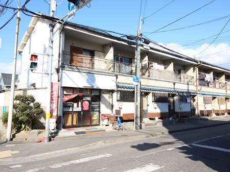 向陵西町２丁　連棟貸家外観写真