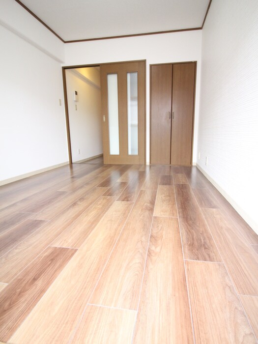 物件内観写真16　(居室)