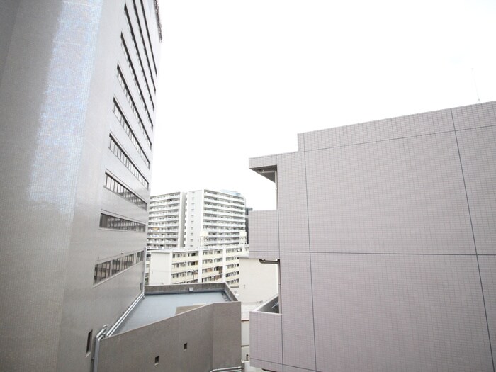 物件内観写真18　(室内からの展望)