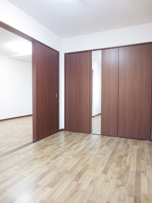 物件内観写真11　(居室)