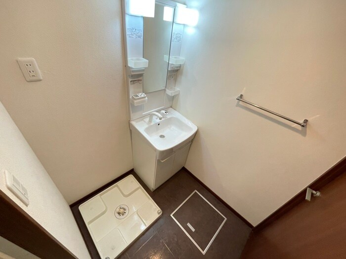 物件内観写真12　(洗面)