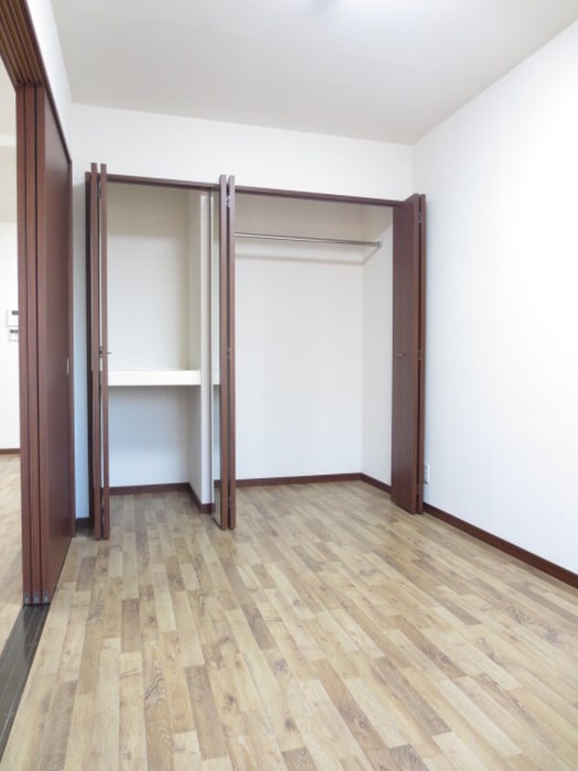 物件内観写真13　(居室)