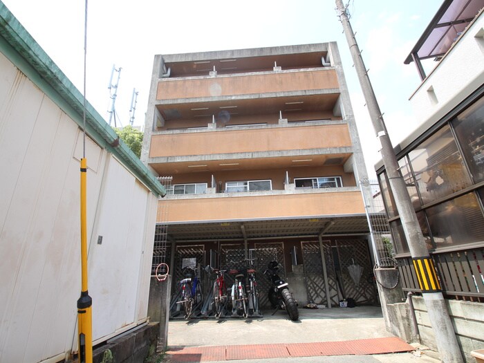 物件外観写真1　(外観写真)