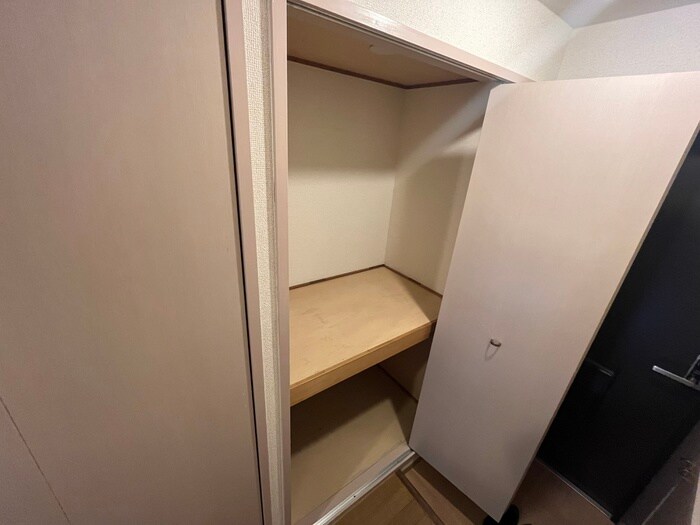 物件内観写真14　(収納)