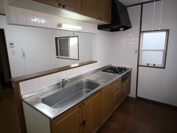 金岡町戸建の居室