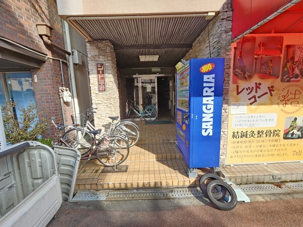 エントランス部分