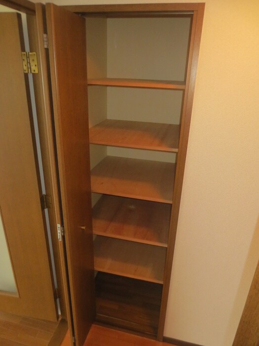 物件内観写真13　(靴箱)