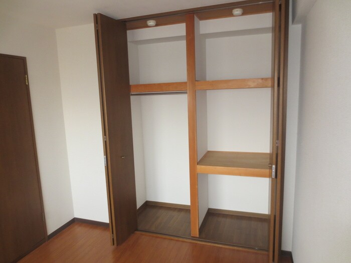 物件内観写真14　(収納)
