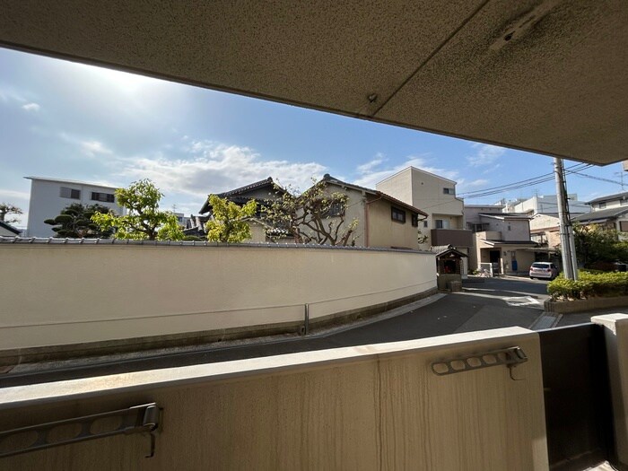 物件内観写真21　(室内からの展望)