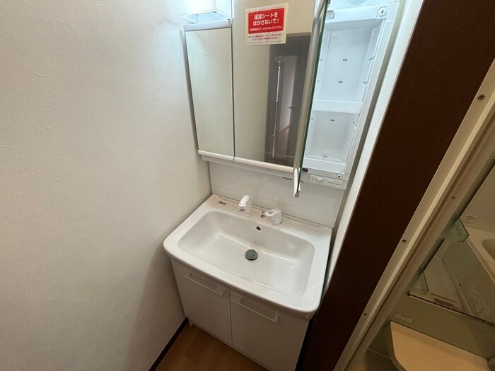 物件内観写真12　(洗面)