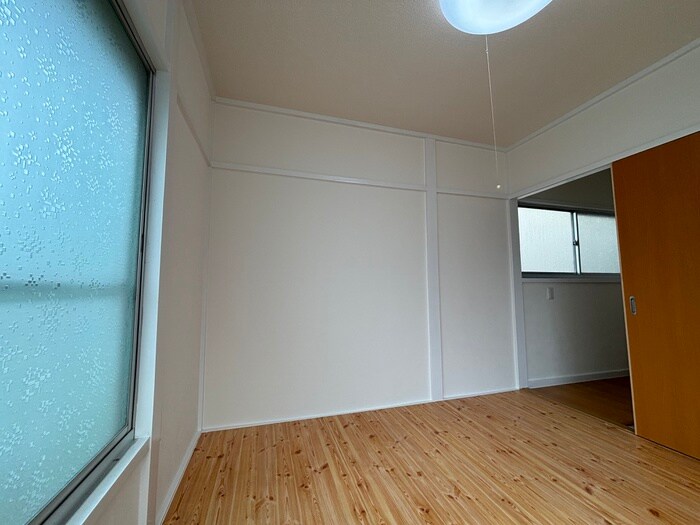 物件内観写真19　(居室)