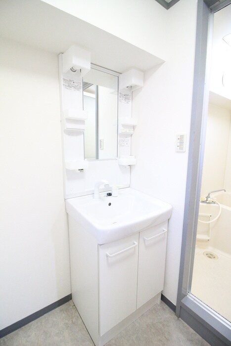 物件内観写真9　(洗面)