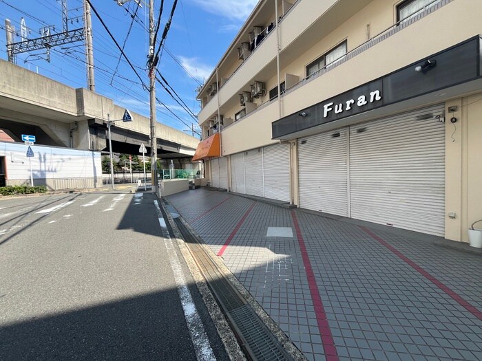 物件外観写真6　(周辺環境)