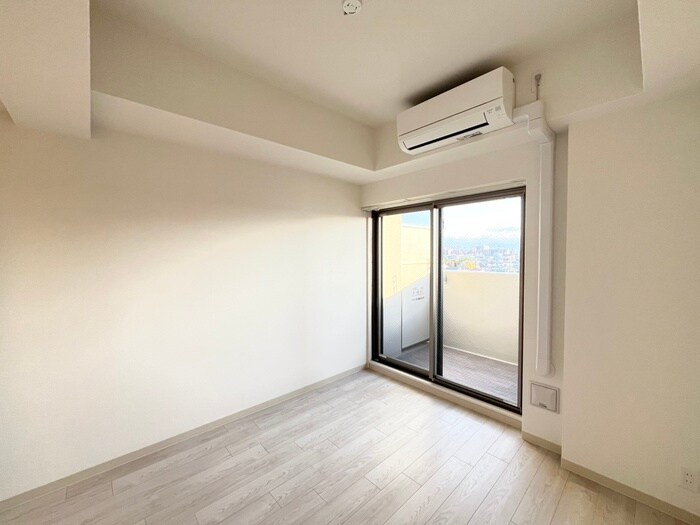 物件内観写真12　(居室)