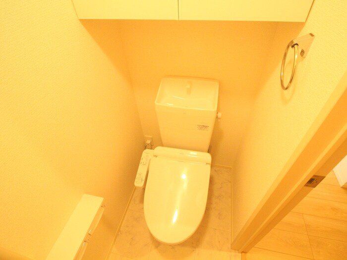 物件内観写真15　(トイレ)