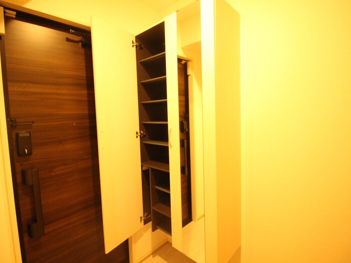 物件内観写真20　(靴箱)