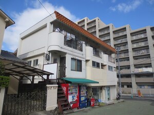 高丸ハイツＡ－２・３Ｆ外観写真