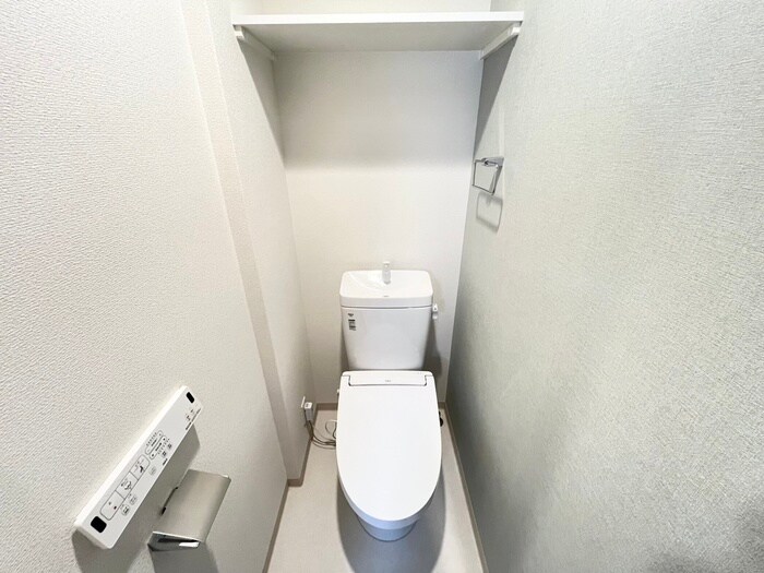 物件内観写真5　(トイレ)