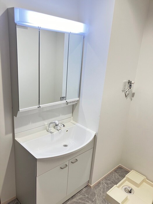 物件内観写真10　(洗面)