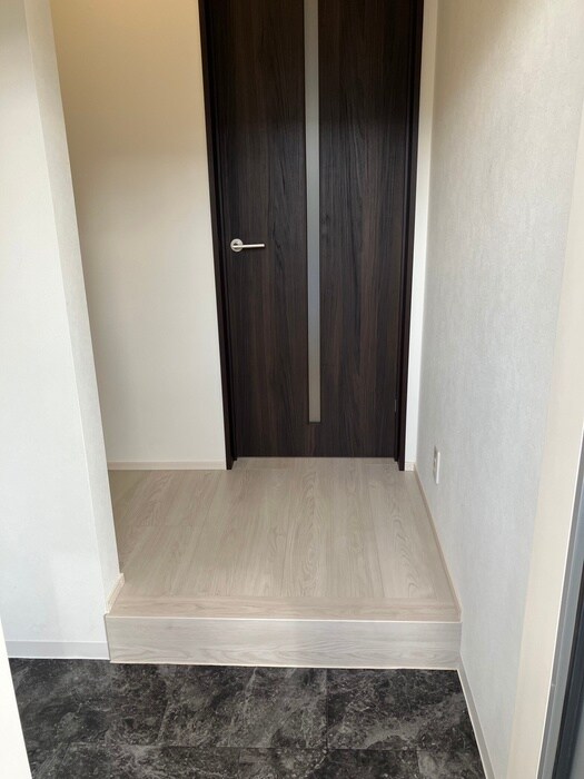 物件内観写真16　(廊下)