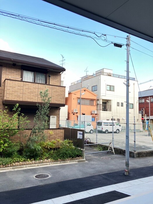 物件内観写真22　(室内からの展望)