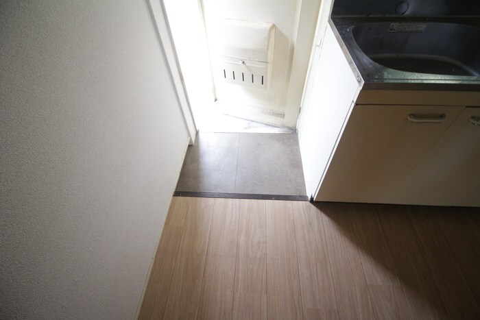 物件内観写真20　(玄関)