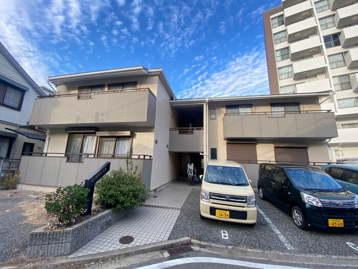 物件外観写真2　(外観写真)