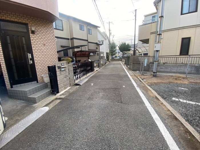 物件外観写真6　(周辺環境)