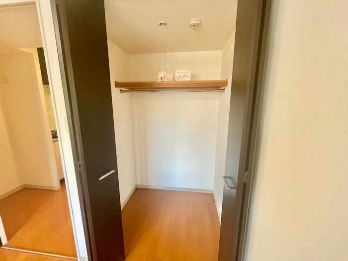 物件内観写真13　(収納)