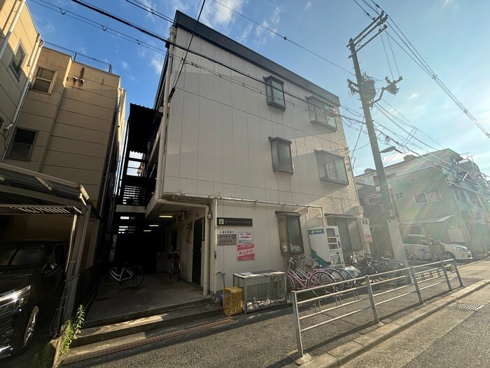 物件外観写真6　(外観写真)