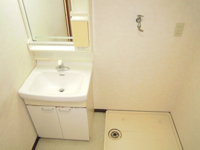 物件内観写真13　(洗面)