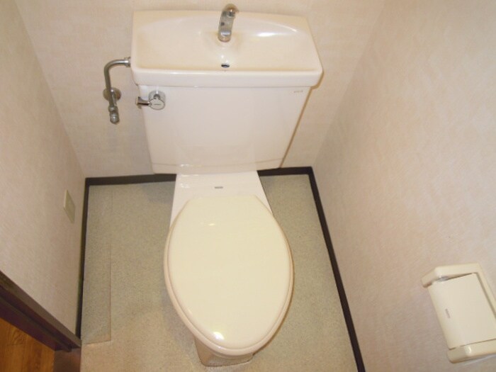 物件内観写真15　(トイレ)