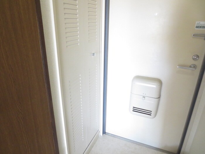 物件内観写真20　(玄関)
