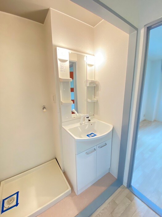 物件内観写真12　(洗面)