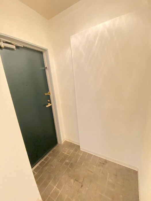 物件内観写真15　(玄関)