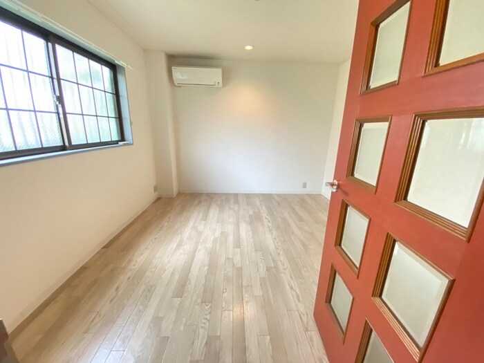 物件内観写真18　(居室)