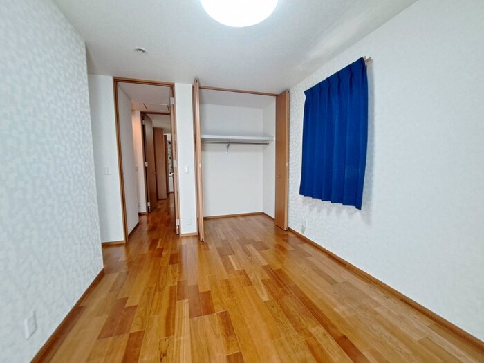 物件内観写真15　(居室)