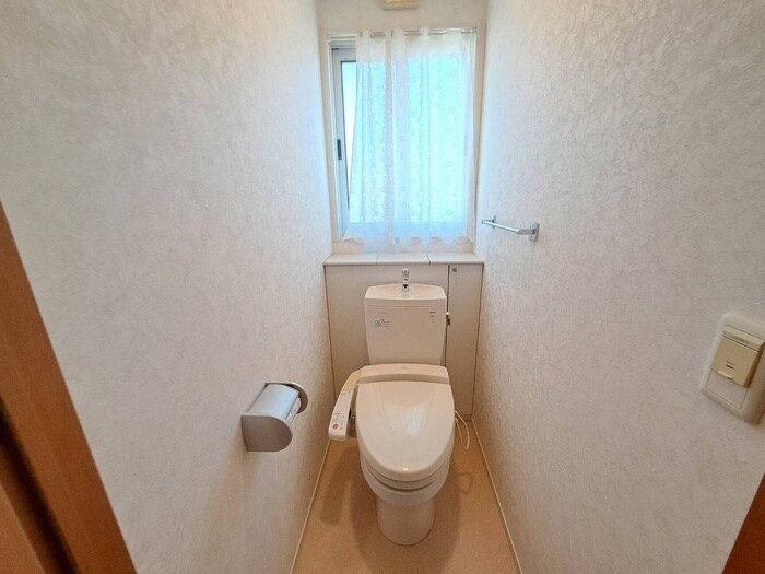 物件内観写真22　(トイレ)