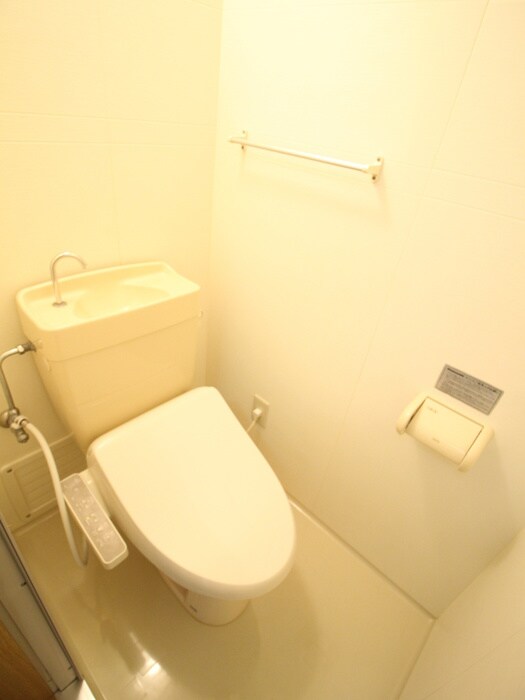 物件内観写真11　(トイレ)