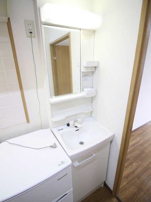 物件内観写真12　(洗面)