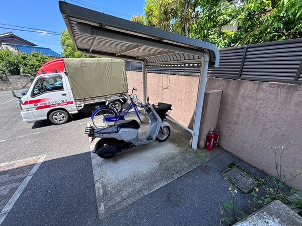 駐輪場