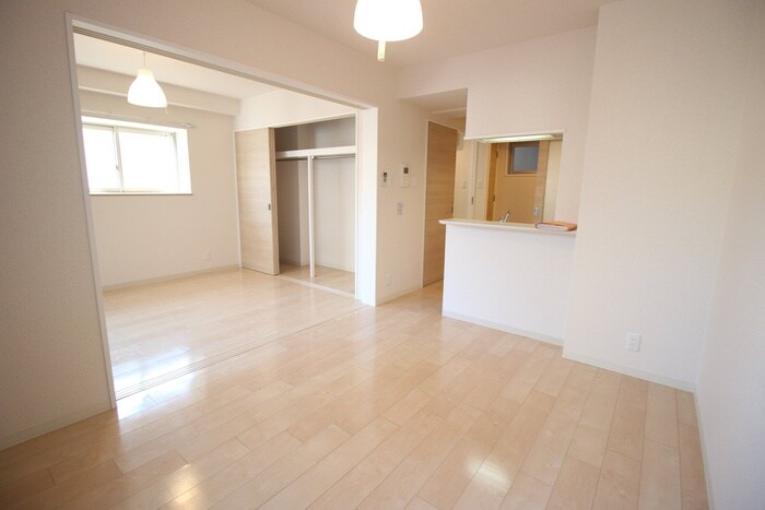 物件内観写真7　(居室)