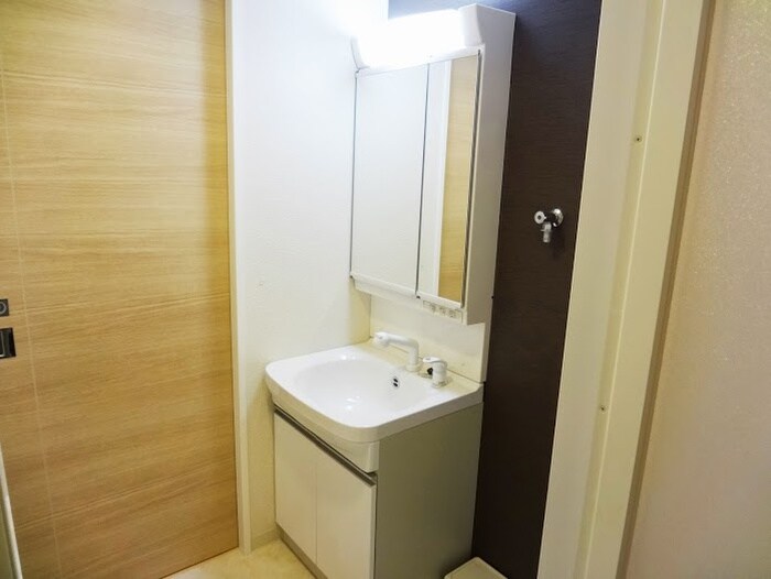 物件内観写真13　(洗面)