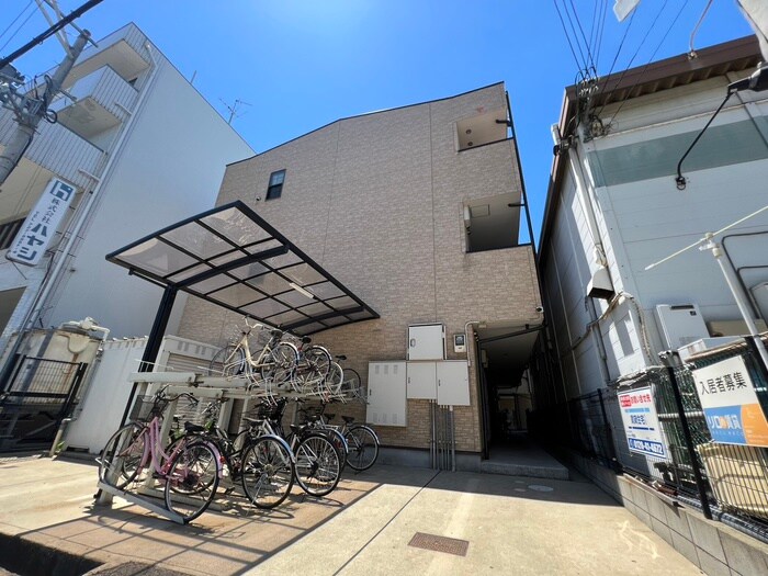 物件外観写真2　(外観写真)