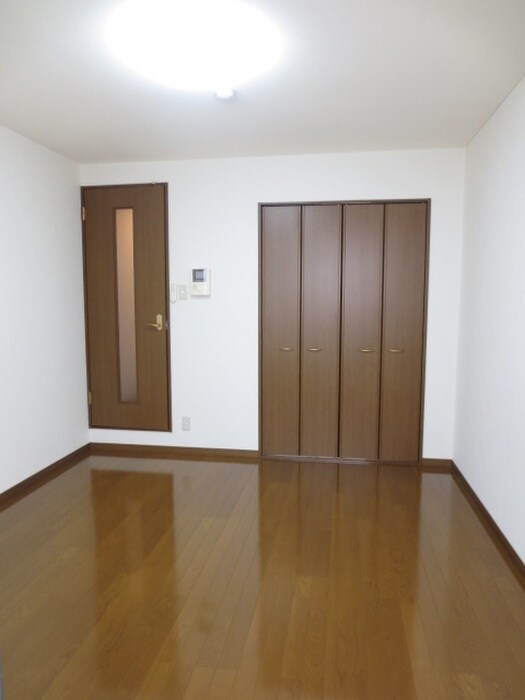 物件内観写真9　(内観写真)