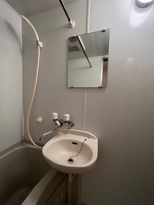 物件内観写真10　(洗面)