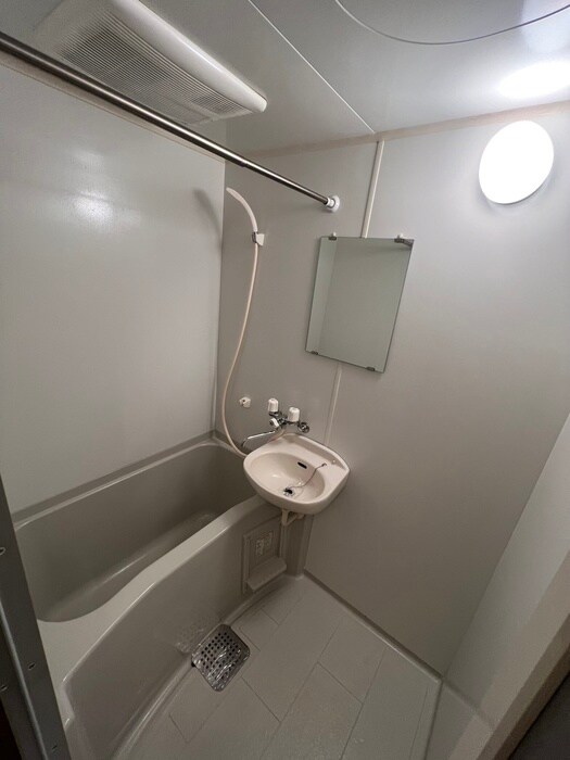 物件内観写真11　(バス／シャワールーム等)