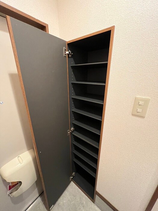 物件内観写真14　(靴箱)