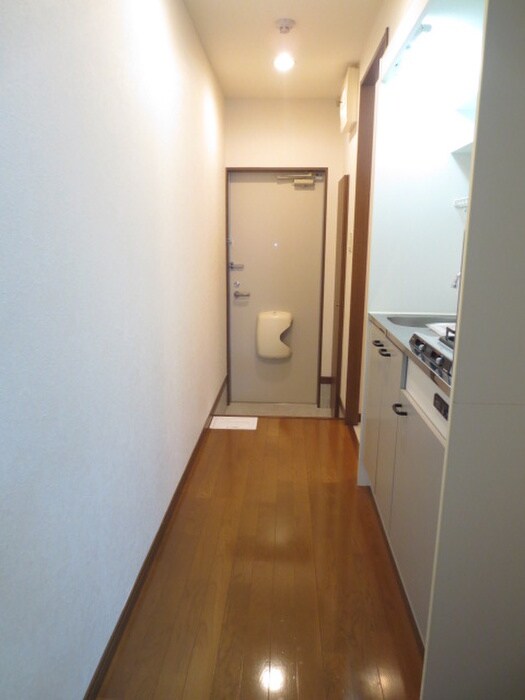 物件内観写真15　(廊下)